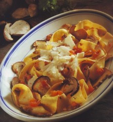 Pappardelle ai funghi.jpg